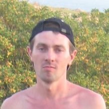 Максим, Киев